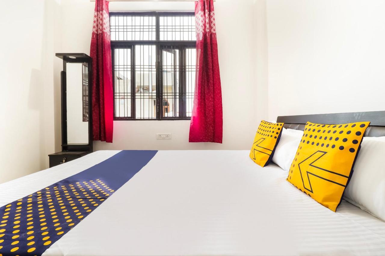 Spot On Indra Palace Bijnaur Extérieur photo